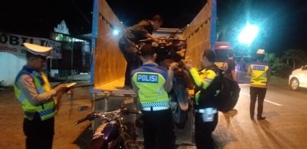 Aksi Balap Liar Meresahkan Warga, Puluhan Motor Dikandangkan Polisi