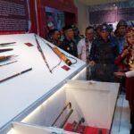 Wakil Gubernur Sumsel H Mawardi Yahya ketika membuka Pameran Nasional Senjata Tradisional Nusantara Tahun 2023 dengan  tema "Dinamika Senjata Kearifan Lokal sebagai Perisai Jati Diri Bangsa" bertempat Halaman Museum Negeri Sumatera Selatan, Selasa (25/7).