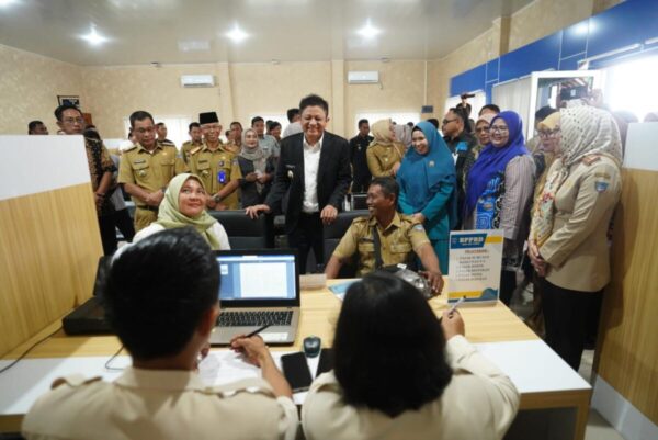 Launching Mall Pelayanan Publik dan Anjungan Disdukcapil Mandiri, Bupati Enos Bilang Begini