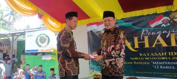 Bupati Enos Hadiri Pengajian Akbar Ahad Pon Yayasan Idarotul Hidayah Bangun Rejo