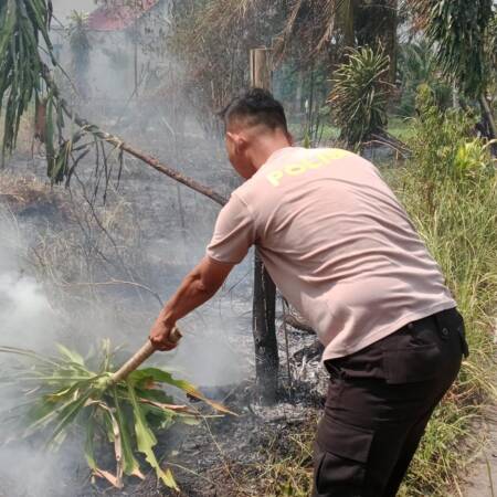 Polsek Prabumulih Timur Lakukan Mitigasi Karhutla