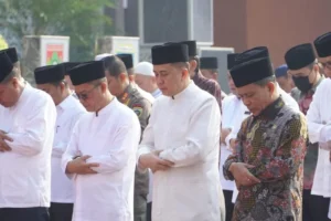 Gelar Salat Istisqa Serentak, Pj Gubernur Sumsel: Ikhtiar Memohon Turun Hujan