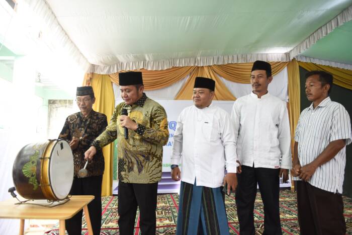 Ketua Pengurus Wilayah Ikatan Sarjana Nahdlatul Ulama (ISNU)  Sumsel H Herman Deru menghadiri pembukaan Atqia Fest 2023  dalam rangka memeriahkan hari santri nasional yang diselenggarakan oleh Rumah Qur'an Atqia Palembang, Sabtu (28/10/2023).