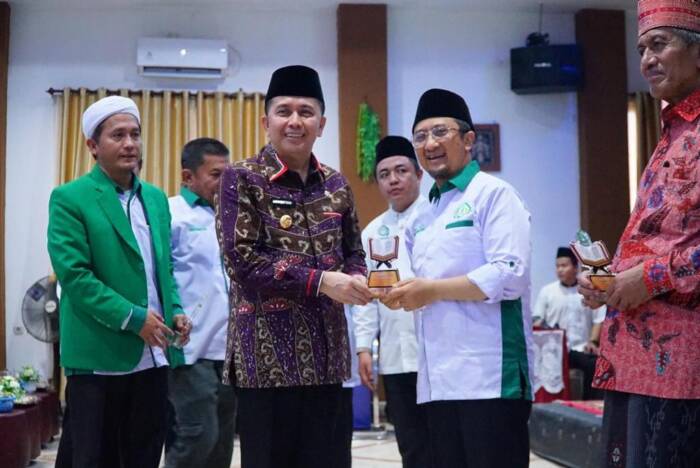 Penjabat (Pj) Gubernur Sumatera Selatan Agus Fatoni mengapresiasi pembentukan organisasi Rumah Tahsin Tahfidz Indonesia (RTII). Organisasi ini menghimpun keanggotaan yang berasal dari seluruh rumah tahfidz yang berlokasi di Sumsel.