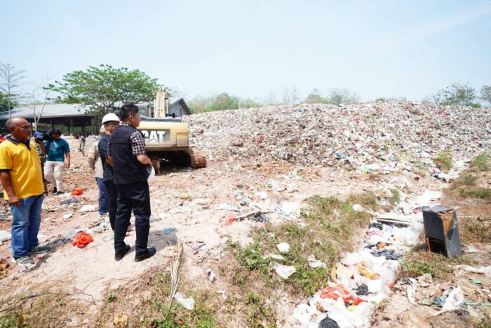 TPA Martapura menjadi percontohan pembuatan pupuk cair organic, yang nantinya akan dikembangkan di 11 titik di OKU Timur. Foto: Diskominfo OKUT