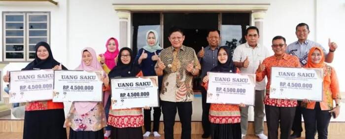 Guna meningkatkan Sumber Daya Manusia yang berkompeten di bidangnya, Bupati OKU Timur Ir. H. Lanosin, M.T. mengutus 5 guru matematika untuk mengikuti pelatihan "Science, Technology, Engineering and Mathematics (STEM)" di National Institute of Education (NIE) Singapore Jum'at, 20 Oktober 2023.