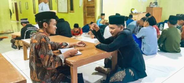 Jadi Program Wajib, Santri Nurul Huda 2 Mahir Bahasa Arab dan Inggris