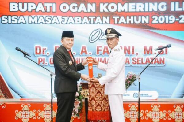 Dja’Far Shodiq Dilantik sebagai Bupati Ogan Komering Ilir