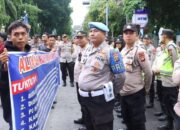 Sampaikan Tuntutan, Aliansi Rakyat Lahat Menggugat Demo depan Kantor Bupati