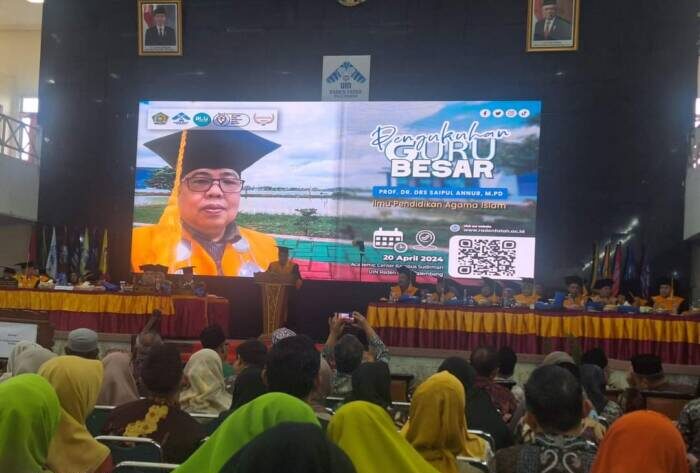 Prof. Dr. Saipul Annur, M.Pd resemi menyandang status Guru Besar Bidang Ilmu Pendidikan Islam di lingkungan Universitas Islam Negeri (UIN) Raden Fatah Palembang.