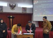 STKIP Muhammadiyah OKU Timur melaksanakan penandatanganan MoU dengan INTI Internasional University Malaysia yang dilaksanakan di KBRI di Kuala Lumpur Malaysia pada Senin (20/05/2024).