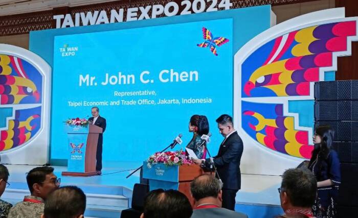 Kepala Perwakilan Kantor Perdagangan dan Ekonomi Taipei (TETO) di Indonesia John Chen mengemukakan harapannya agar Taiwan dapat menjalin hubungan yang lebih erat dengan Indonesia.