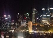 Daya Tarik Patung Singa Bikin Wisatawan Betah di Merlion Park Singapura     