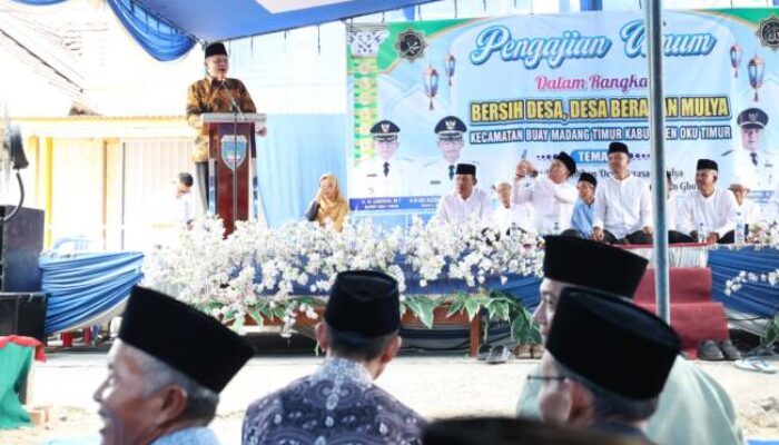 Hadiri Pengajian di Desa Berasan Mulya, Ini Point Penting Disampaikan Enos