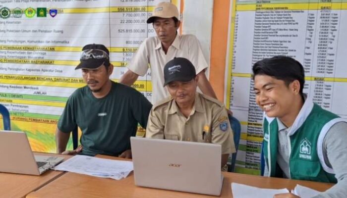 Mahasiswa KKNT 15 Tingkatkan Kualitas Data dengan Membantu Input Prodeskel Desa Jatimulyo II