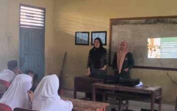 Pendampingan Keterampilan Menyimak Serota Bahasa Inggris dengan Metode Story Telling di MI Nurul Huda Sukaraja