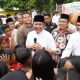 Gubernur Sumatera Selatan (Sumsel) H Herman Deru melaksanakan shalat Jumat di Masjid Darussalam, Komplek Perumahan Sukabangun Indah 3, Palembang, pada Jumat (6/6/2025).