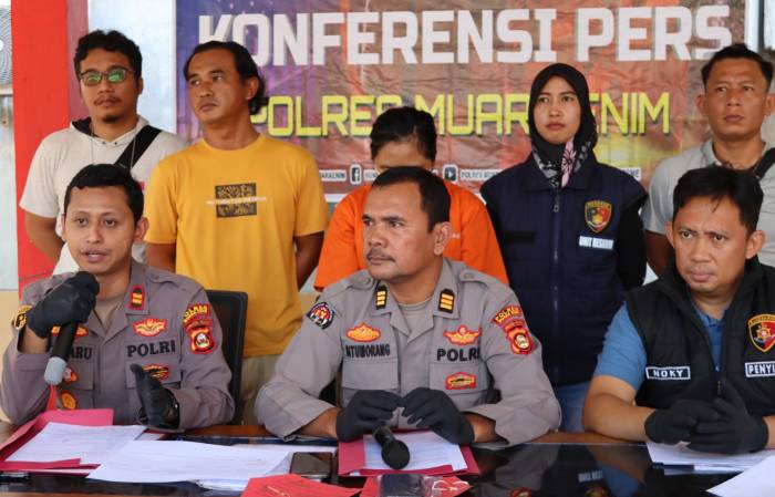 Polsek Lawang Kidul Polres Muara Enim, Polda Sumatera Selatan, berhasil mengungkap kasus penipuan dan penggelapan bermodus arisan fiktif yang merugikan korban hingga belasan juta rupiah.