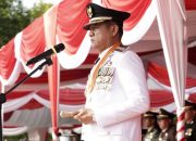 Suasana khidmat menyelimuti Lapangan Pemerintah Kabupaten OKU Timur pada Minggu (17/8/2025)