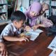 Mahasiswa KKN UNUHA Gelar Bimbel Baca Tulis dan Public Speaking di SDN Bawang Tikar