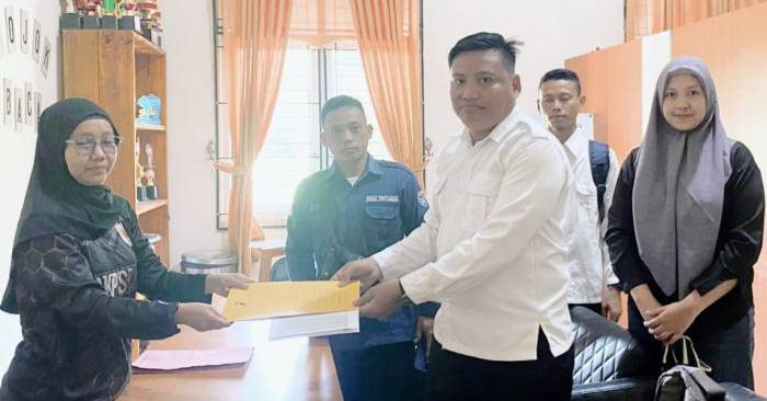 DPD Aliansi Honorer Non Database BKN Gagal CPNS Kabupaten OKU Timur melaksanakan audensi dengan Badan Kepegawaian dan Pengembangan Sumber Daya Manusia (BKPSDM) OKU Timur.