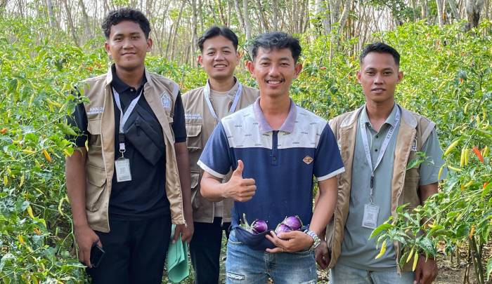 Mahasiswa KKN UNUHA Bantu UMKM Pertanian Cabai Desa Bawang Tikar Perkuat Branding Digital