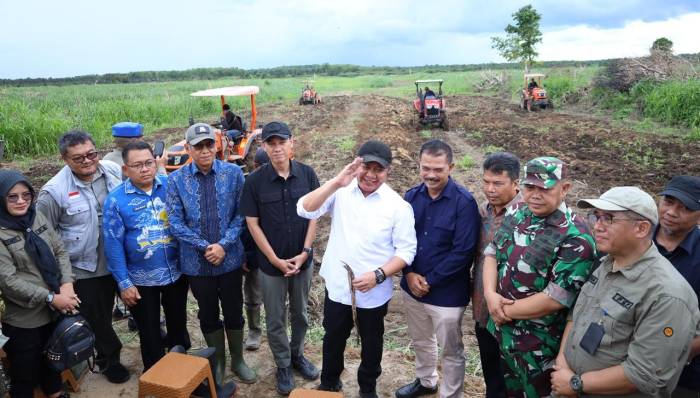 Gubernur Sumatera Selatan (Sumsel) Dr. H. Herman Deru saat kunjungan kerja ke Kabupaten OKI. Foto: Humas Pemprov Sumsel
