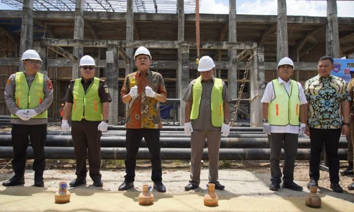 Pembangunan Construction Building Fase 3 Gedung Olahraga Martapura, OKU Timur kembali dimulai.