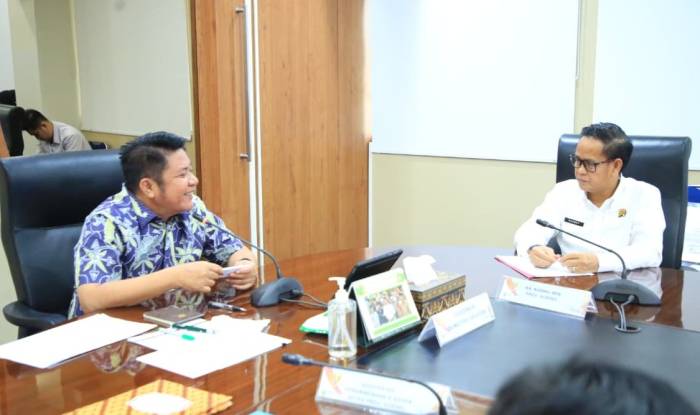 Gubernur Herman Deru Terima Sertifikat HPL Mozaik 5 dan 6, Dorong Percepatan Tata Ruang dan Digitalisasi Pertanahan